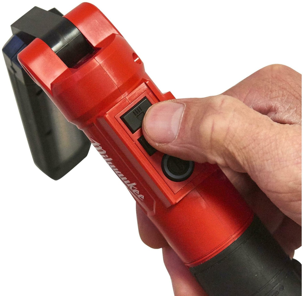 MILWAUKEE L4 SL550-301 USB OPLAADBARE STAAFLAMP 550 LUMEN 4933478869