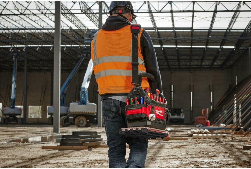 MILWAUKEE PACKOUT™ 25 CM PRO GEREEDSCHAPSTAS 4932493622