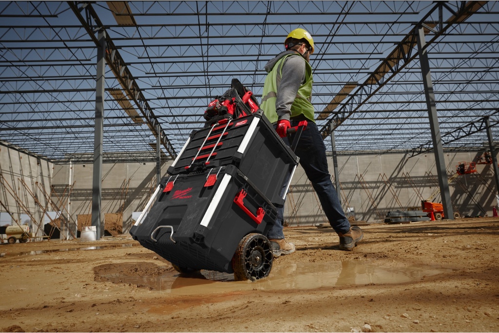 MILWAUKEE PACKOUT™ GEREEDSCHAPSKOFFER MET 4 LADES 4932493189