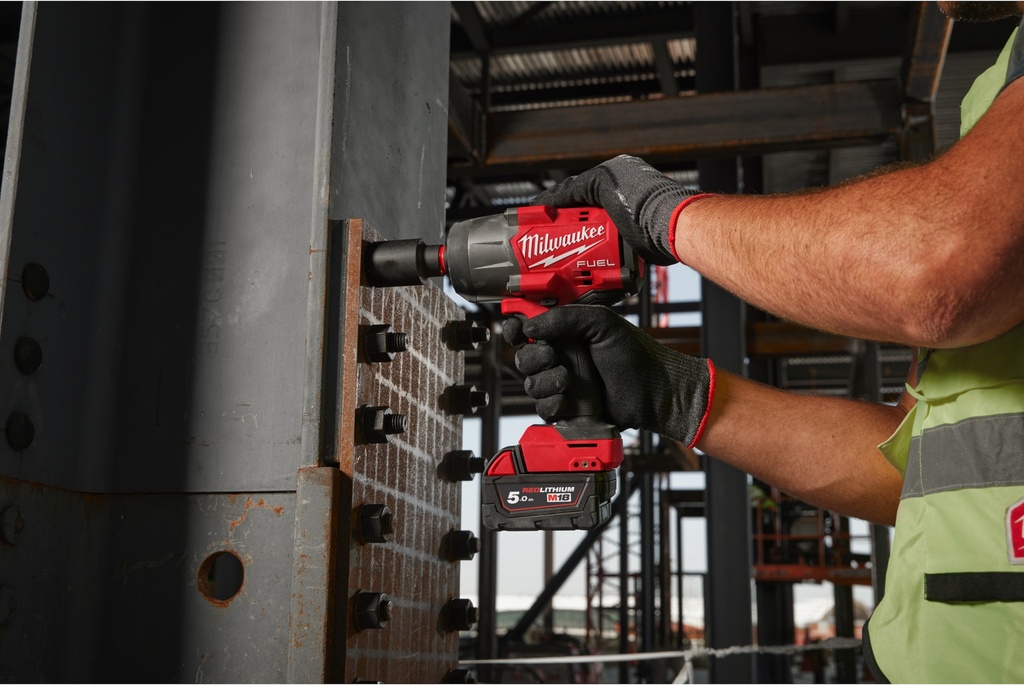 MILWAUKEE M18 FUEL™ M18 FHIW2F12-502X 1/2'' ACCU SLAGMOERSLEUTEL MET FRICTIERING 2034Nm 4933492783