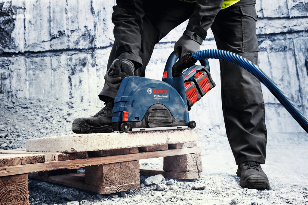 BOSCH EXPERT EXWS18V2-230P ACCU HAAKSESLIJPMACHINE 230mm 06019L8000