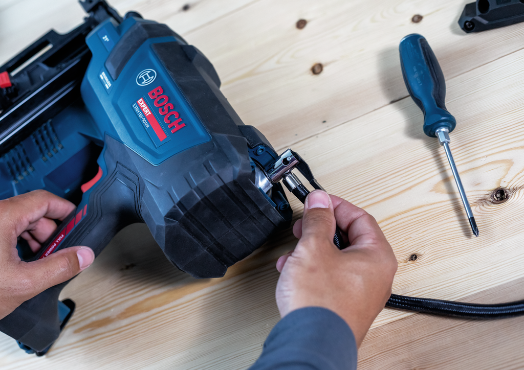 BOSCH EXPERT EXHN18V-90MR ACCU HOUTTACKER 21° 90mm NAGELS 06019R1302