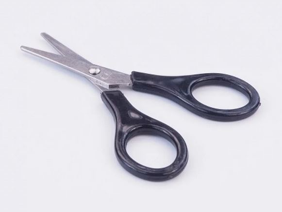 SMALL SCISSORS (FIRST AID KIT)