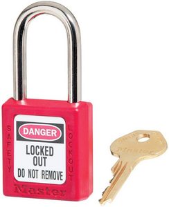 [977013825] RED PLASTIC PADLOCK MASTERLOCK W=38mm 150.406RED