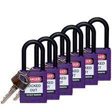 [094006865] PACK OF 6 SAFETY PADLOCKS PURPLE WITH PLASTIC BRACKET