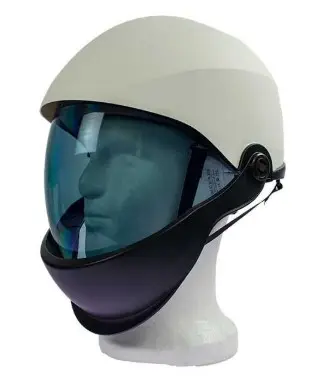 [113662510] WHITE HELMET WITH BUILT-IN VISOR VDE 662510 1000V, ARC CLASS 2, ATPV 12.4 CAL