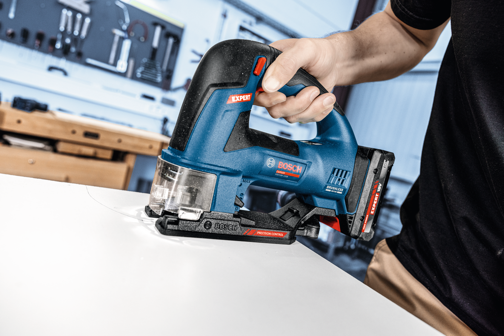 BOSCH EXPERT EXST18V-155B ACCU DECOUPEERZAAGMACHINE PRECISION CONTROL SOLO IN L-BOXX