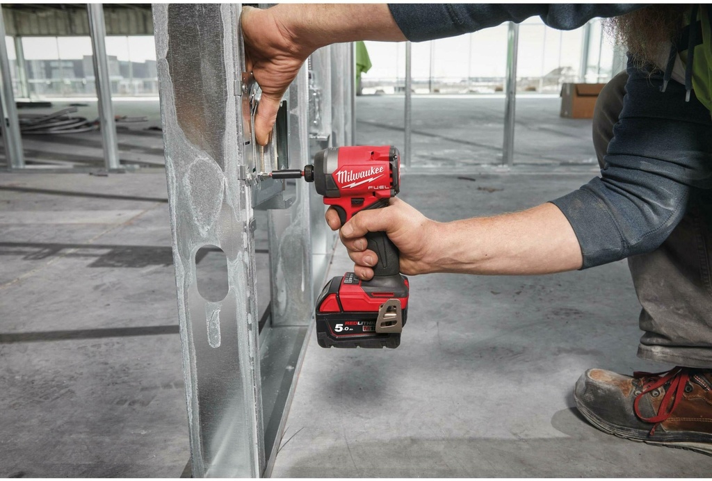 MILWAUKEE M18 FUEL™ M18 FID3-0X 1/4'' HEX SLAGSCHROEVENDRAAIER 226Nm 4933479864