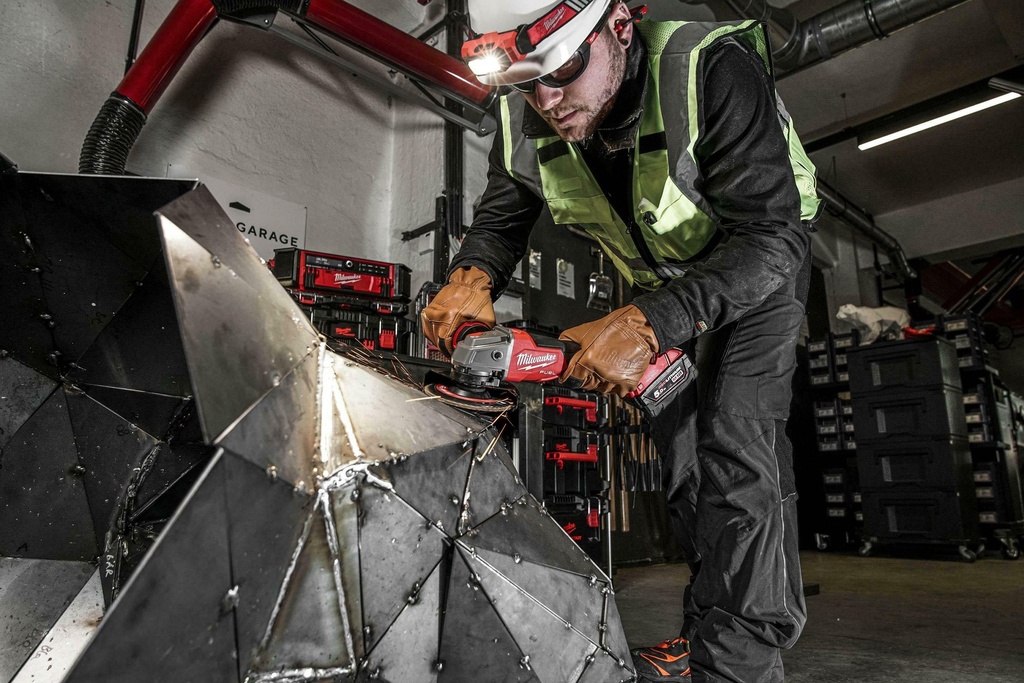 MILWAUKEE M18 FUEL™ ONE-KEY™ M18 ONEFSAG125XPDB-0X ACCU HAAKSE SLIJPER 125mm MET PEDDELSCHAKELAAR & SCHIJFREM 4933478434