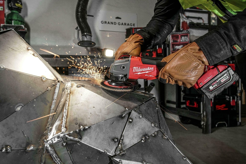 MILWAUKEE M18 FUEL™ ONE-KEY™ M18 ONEFSAG125XPDB-0X ACCU HAAKSE SLIJPER 125mm MET PEDDELSCHAKELAAR & SCHIJFREM 4933478434