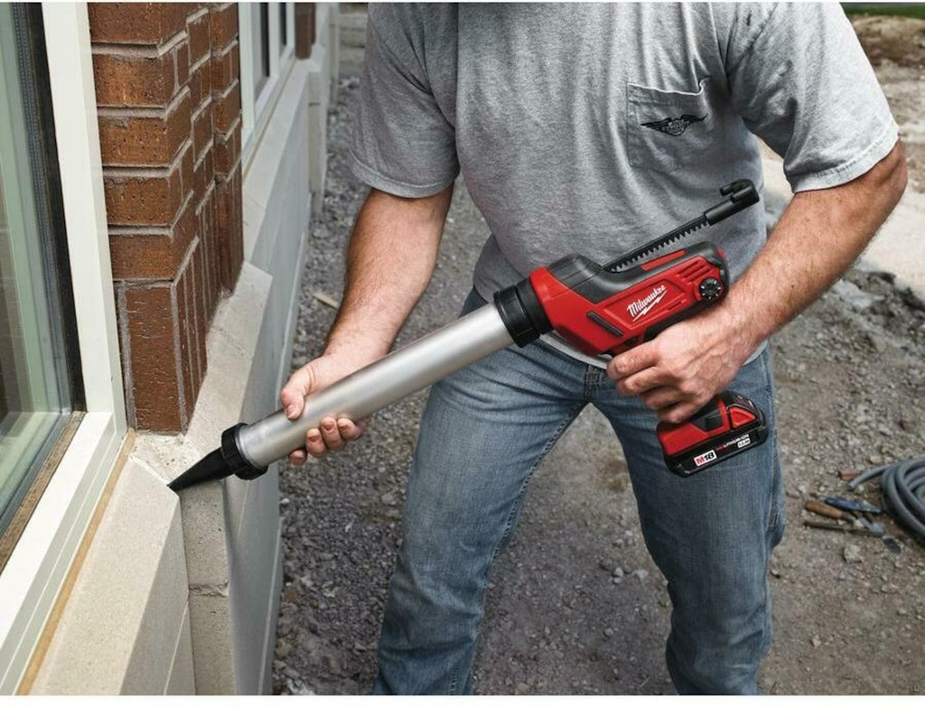 MILWAUKEE M18™ C18 PCG/400T-201B HEAVY DUTY LIJM & KITSPUIT 400ml PATROONHOUDER 4933441812