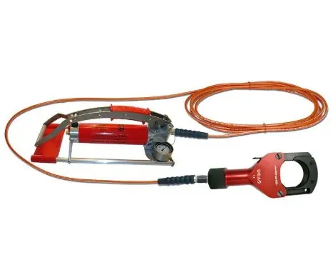 INTERCABLE SSA85 CU/AL VEILIGHEIDSKABELSNIJDER INCLUSIEF HYDRAULISCHE VOETPOMP WERKDRUK ± 625bar 63kN KNIPDIAMETER TOT Ø85mm 25834085