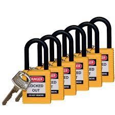 PACK OF 6 SAFETY PADLOCKS YELLOW WITH PLASTIC BRACKET