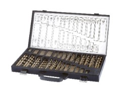 [128063070] BORENSET HSSE-CO 1-13x0,5 GESL.IN KOFFER 19.150.6100 GEVULD MET 11.500 BOREN